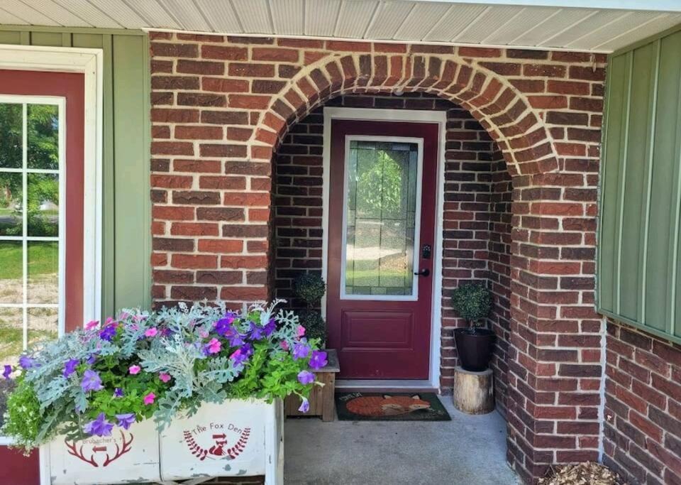 Family Friendly Cottage ☆Walking Distance To Beach 라이언스 헤드 외부 사진