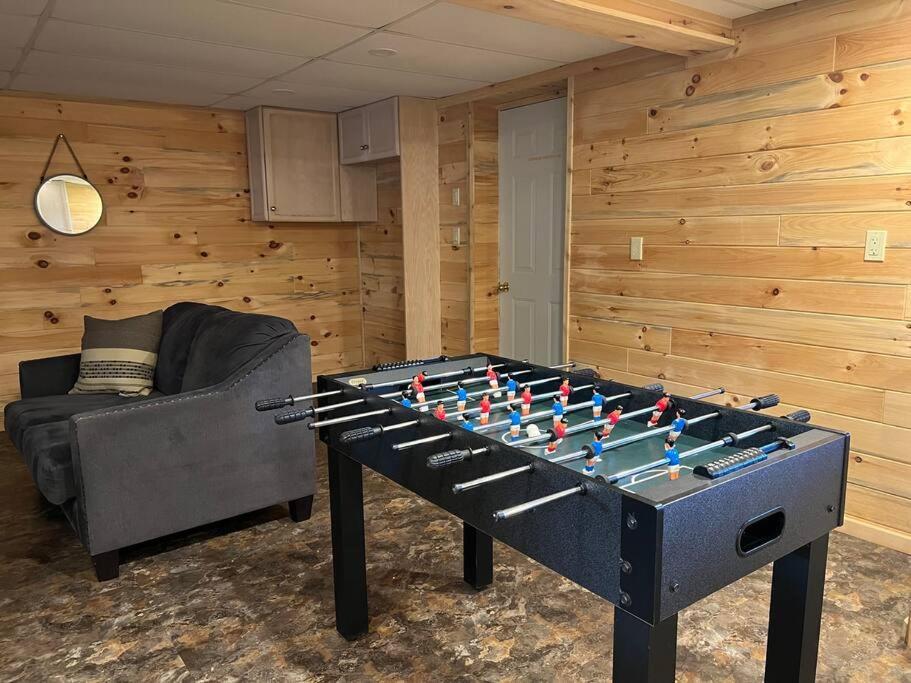 Family Friendly Cottage ☆Walking Distance To Beach 라이언스 헤드 외부 사진