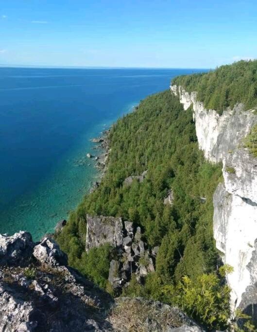 Family Friendly Cottage ☆Walking Distance To Beach 라이언스 헤드 외부 사진